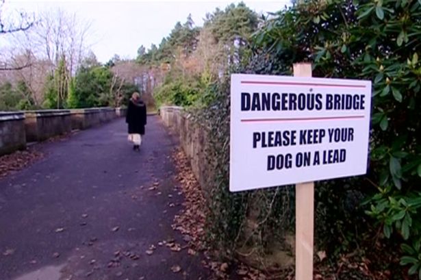 Overtoun Bridge, il ponte dei cani suicida.